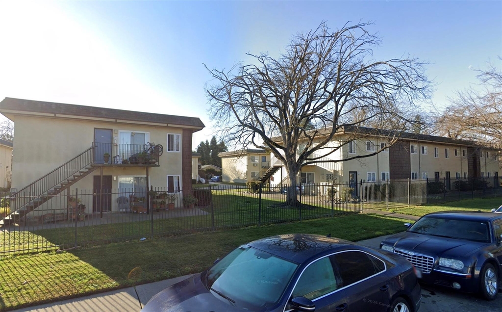 815 Bryte Avenue - Photo 6
