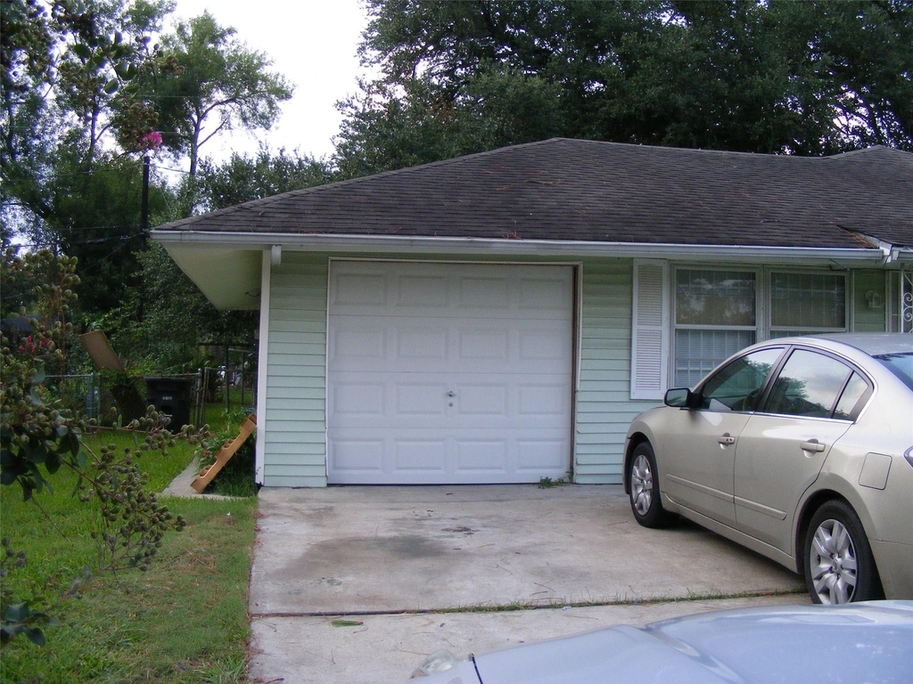 5751 Bellfort Street - Photo 4