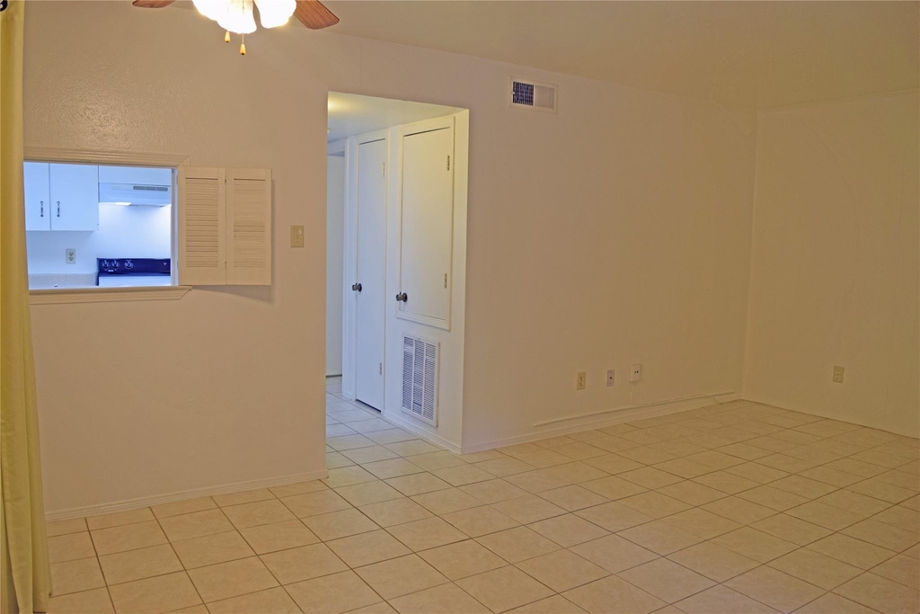 12633 Memorial Drive - Photo 7