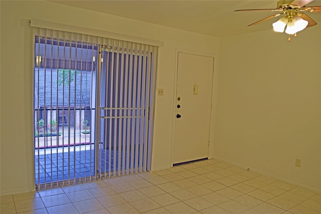 12633 Memorial Drive - Photo 8