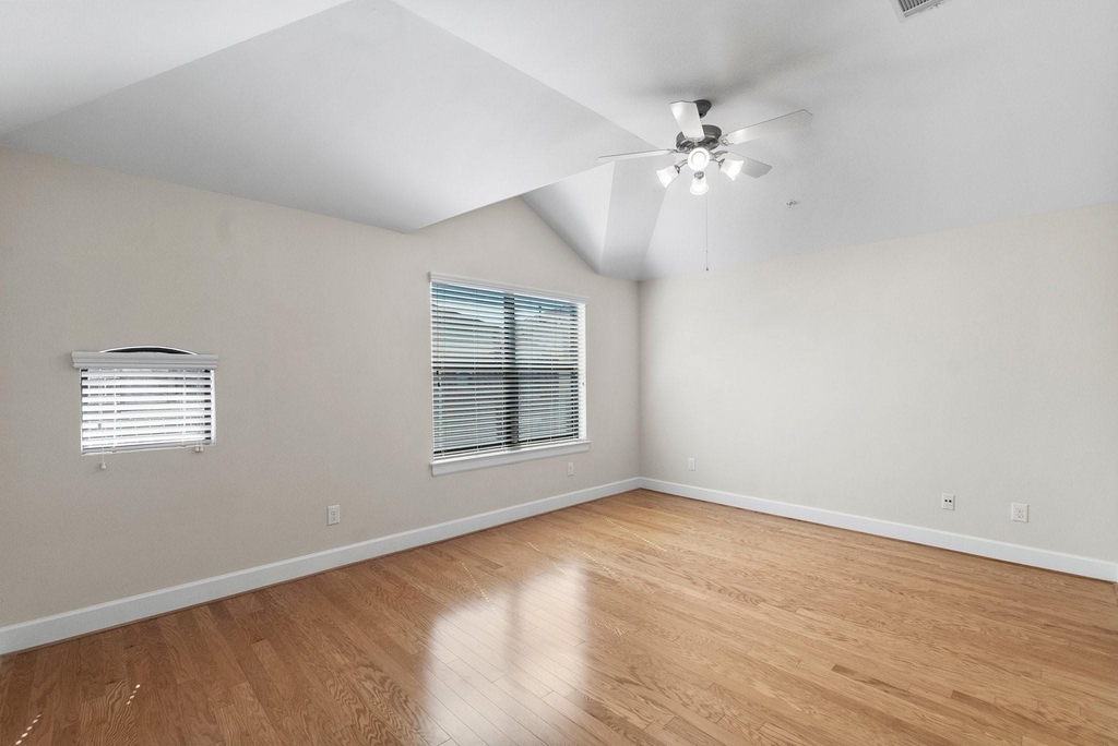 2710 Hullsmith Drive - Photo 14