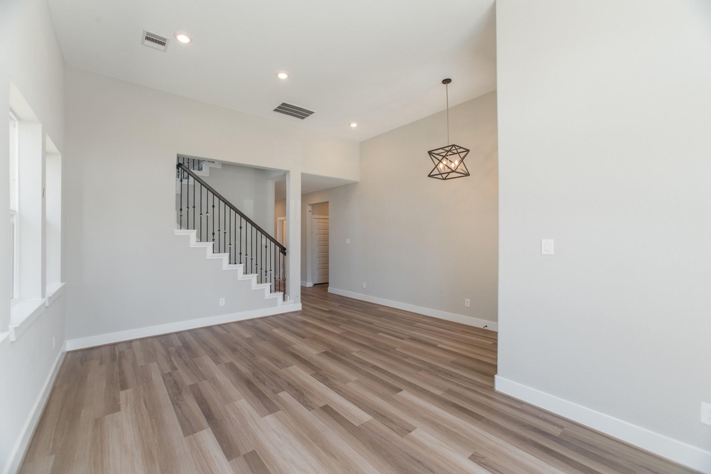2016 Woodland Park Court - Photo 4