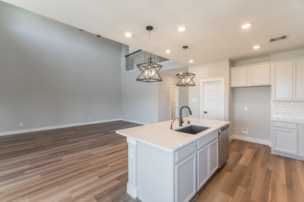 2016 Woodland Park Court - Photo 10