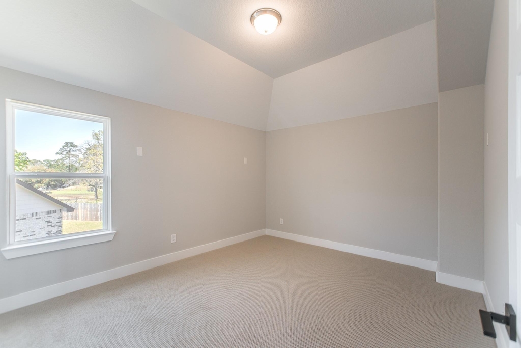 2016 Woodland Park Court - Photo 35