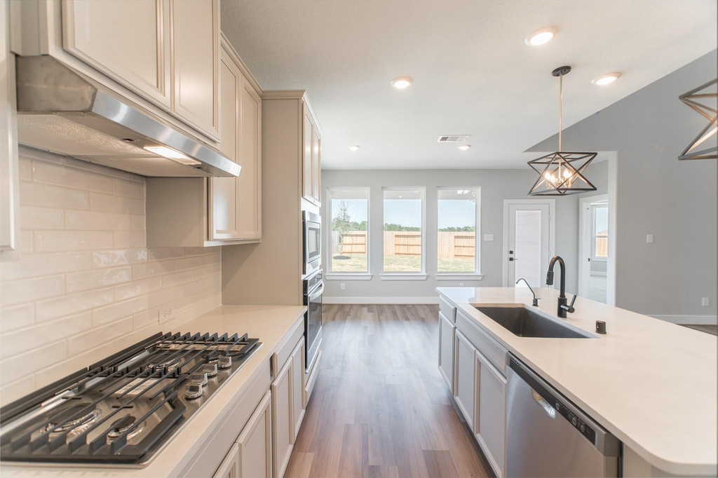 2016 Woodland Park Court - Photo 8