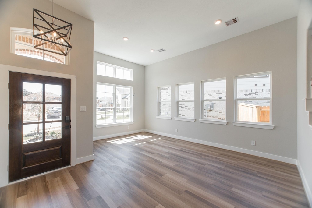 2016 Woodland Park Court - Photo 2