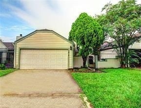 11818 Plumbrook Drive - Photo 0