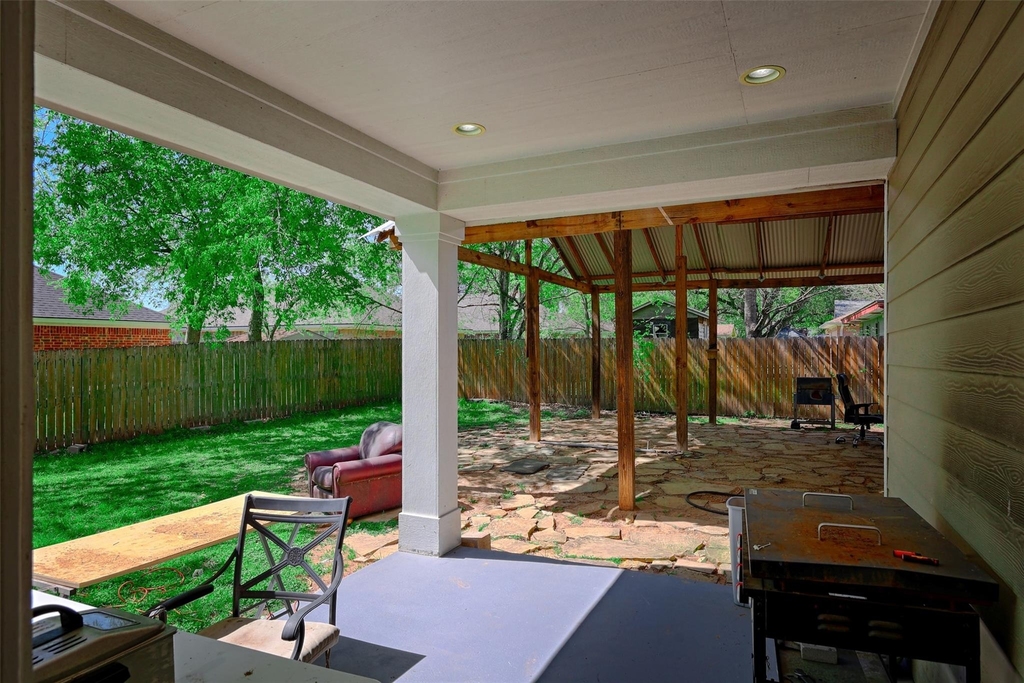 1122 Detroit Street - Photo 39