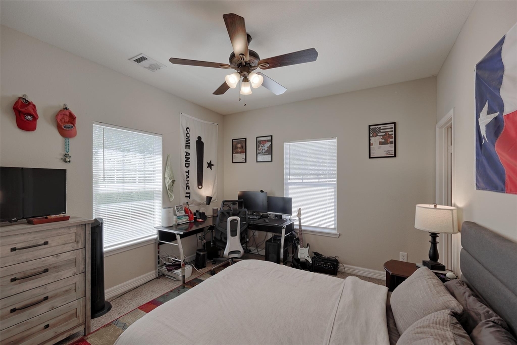 1122 Detroit Street - Photo 31