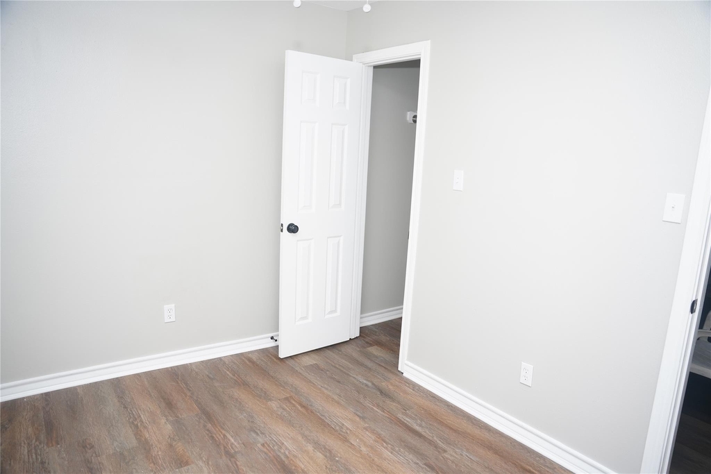 4122 Tiffin St Street - Photo 6