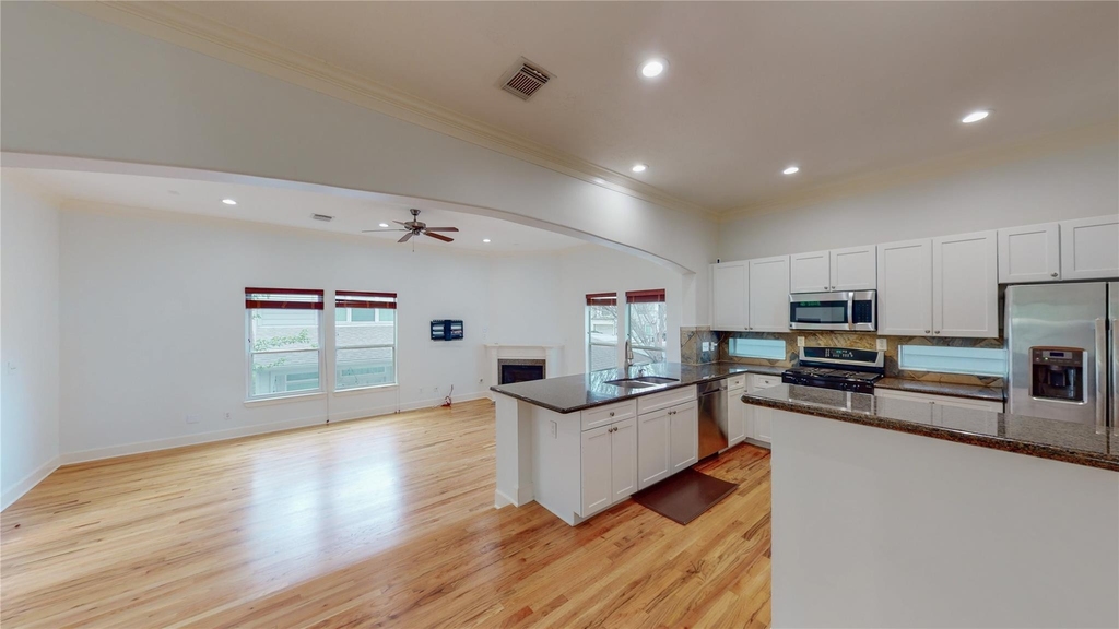 5843 Petty Street - Photo 6