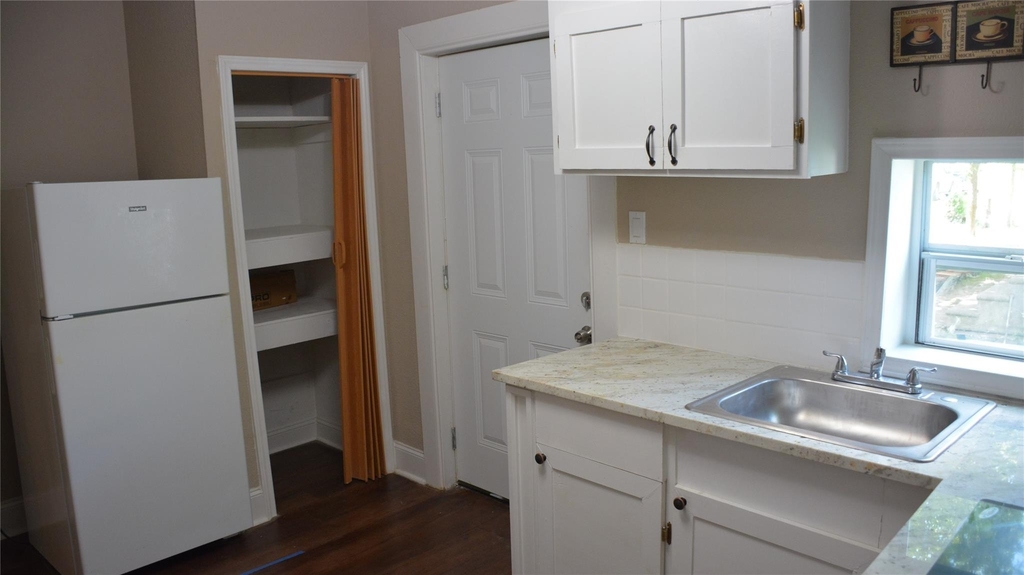 1133 15th Street - Photo 11