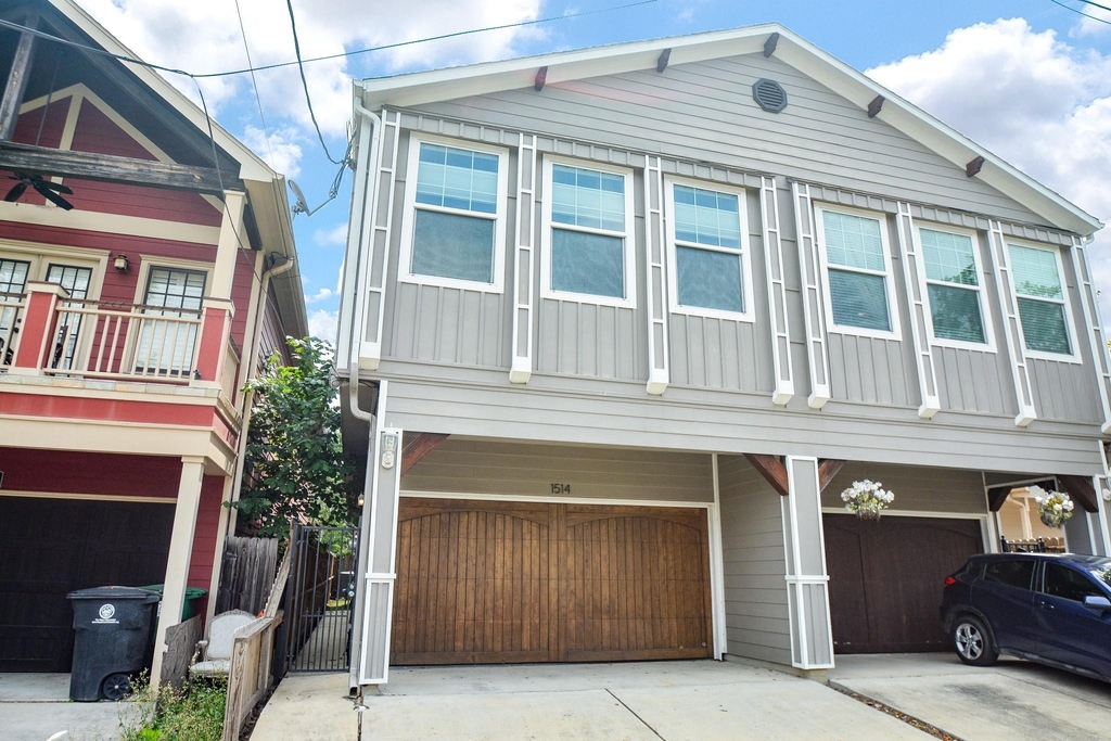 1514 Prince Street - Photo 0