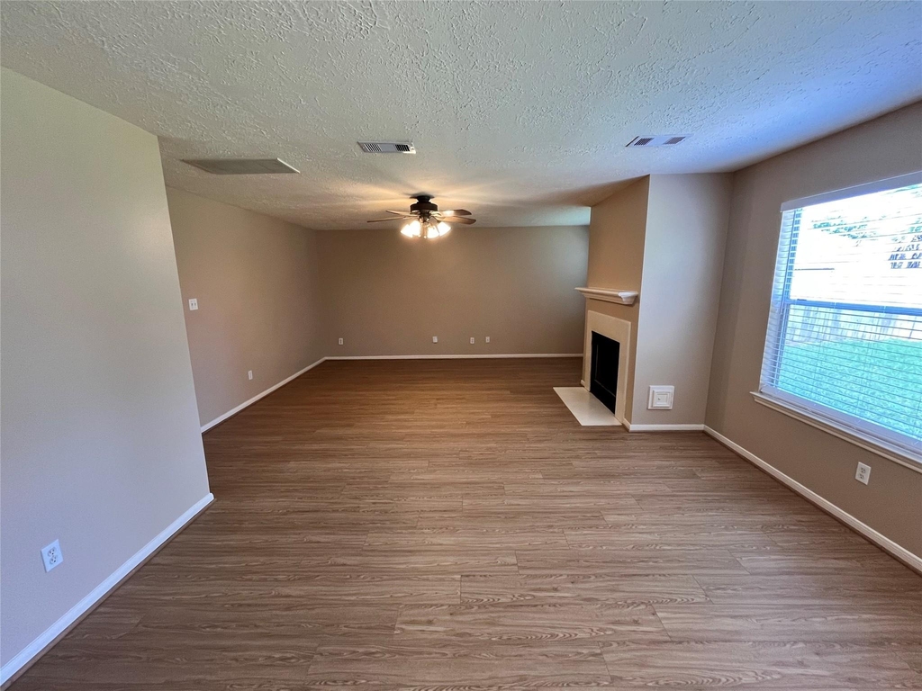 16118 Cypress Valley Drive - Photo 4