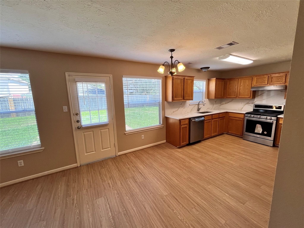 16118 Cypress Valley Drive - Photo 17