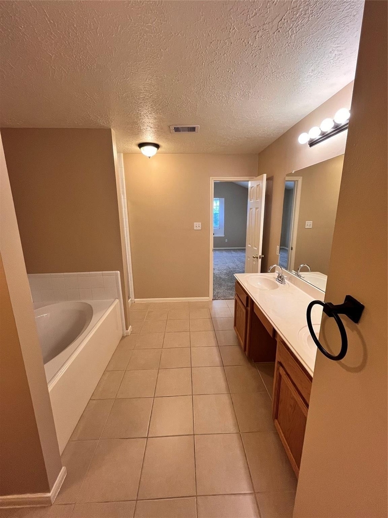 16118 Cypress Valley Drive - Photo 10