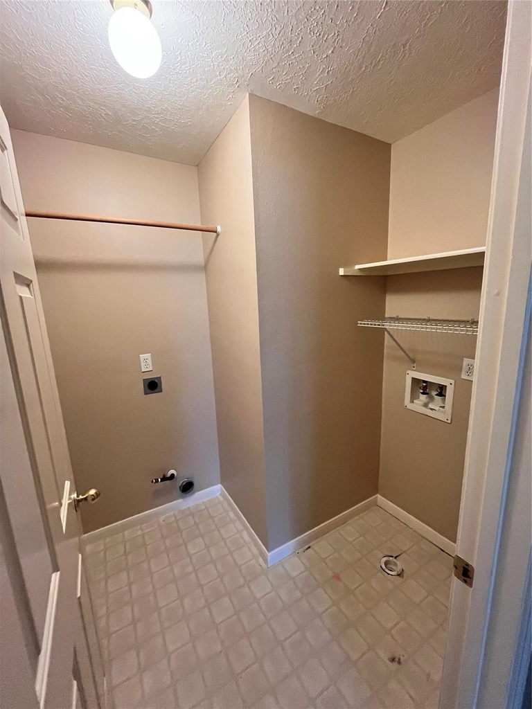 16118 Cypress Valley Drive - Photo 13