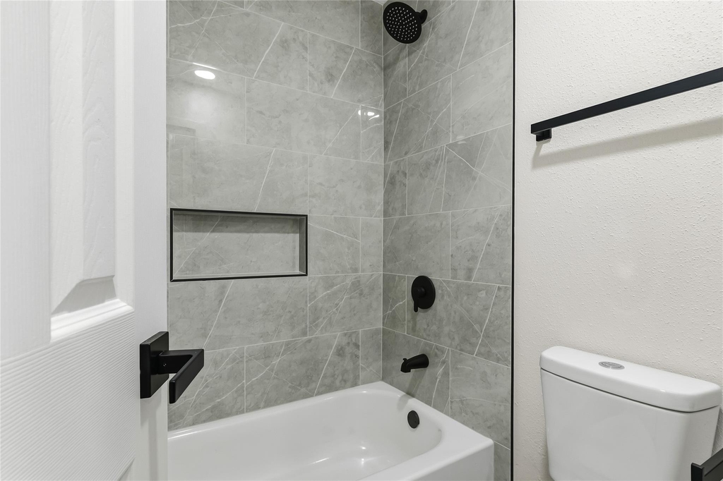 13414 Ravensway Drive - Photo 9