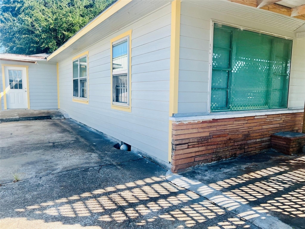 7328 Bauman Road - Photo 3