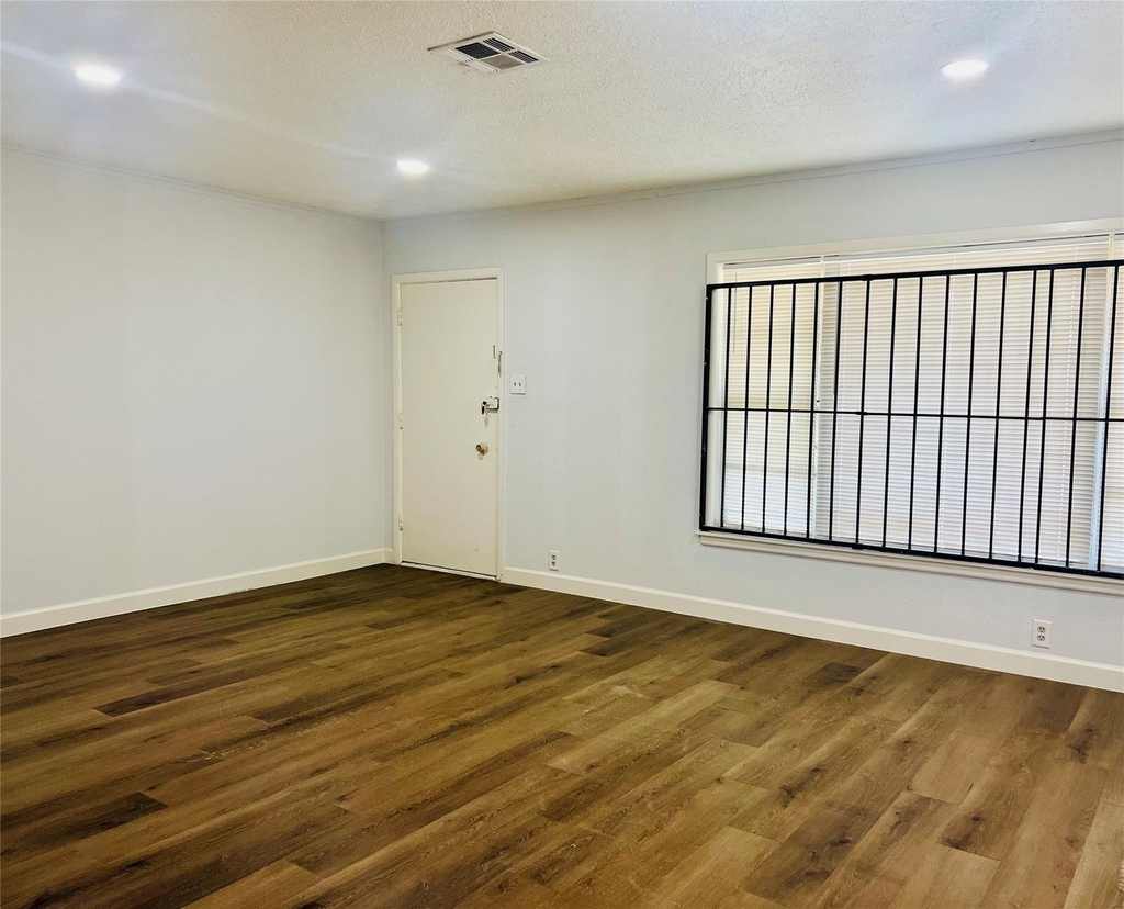 7328 Bauman Road - Photo 4