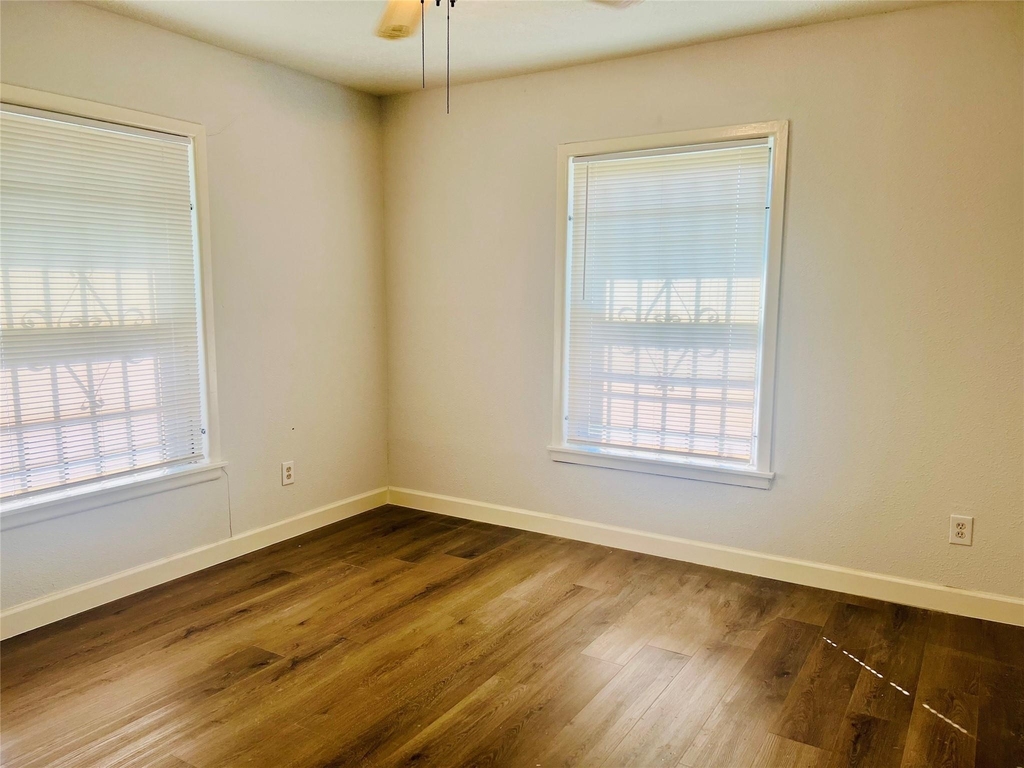 7328 Bauman Road - Photo 9