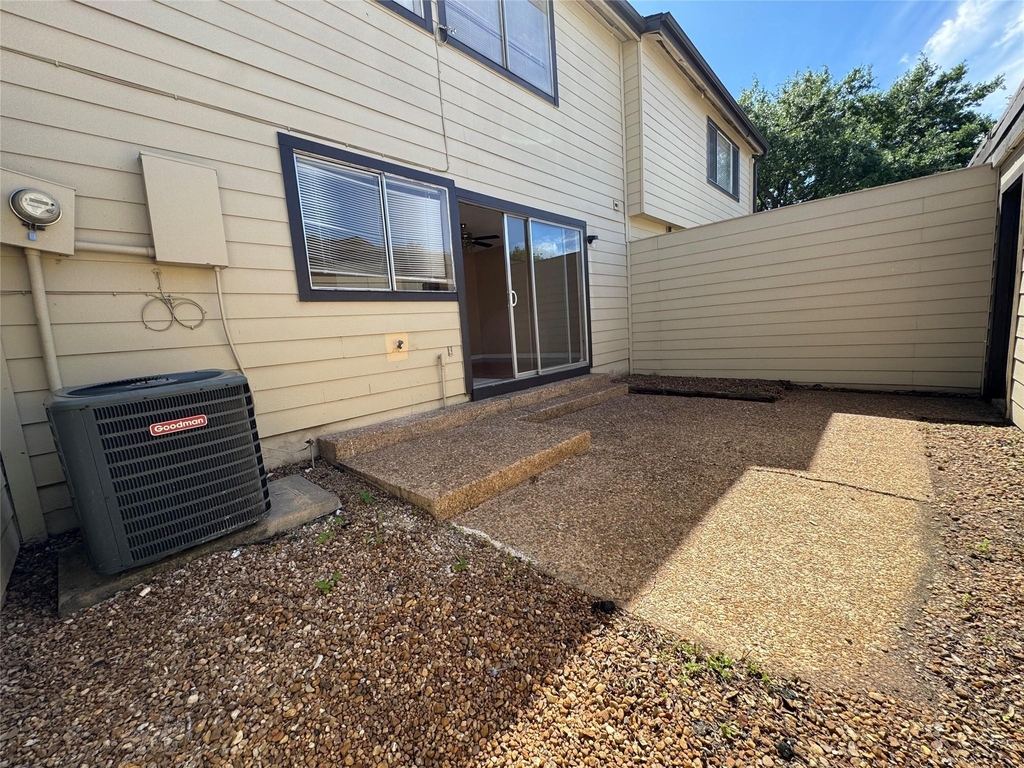 7170 S Dairy Ashford Road - Photo 24