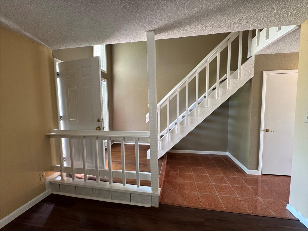 7170 S Dairy Ashford Road - Photo 10