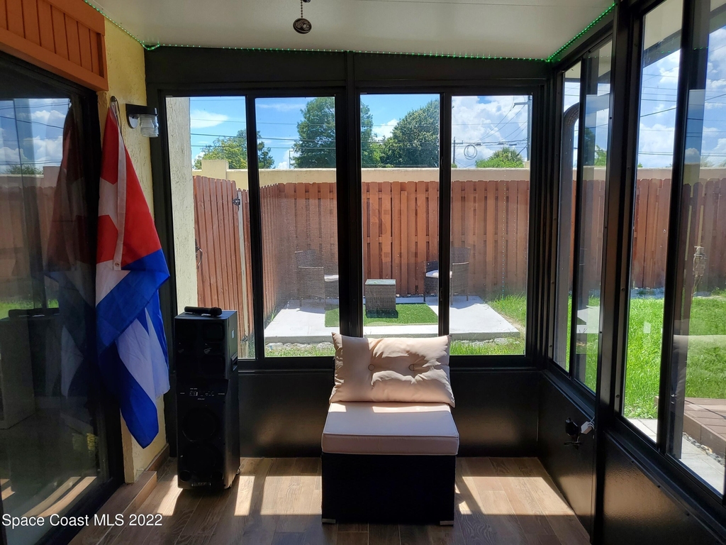 10 Bogart Place - Photo 11