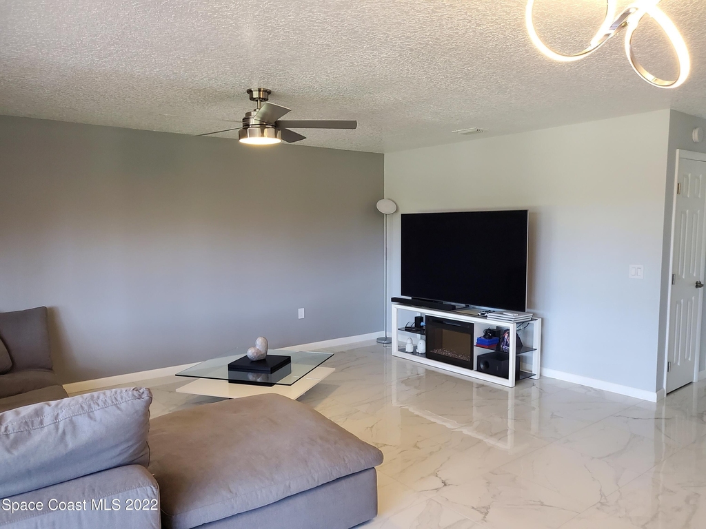 10 Bogart Place - Photo 5