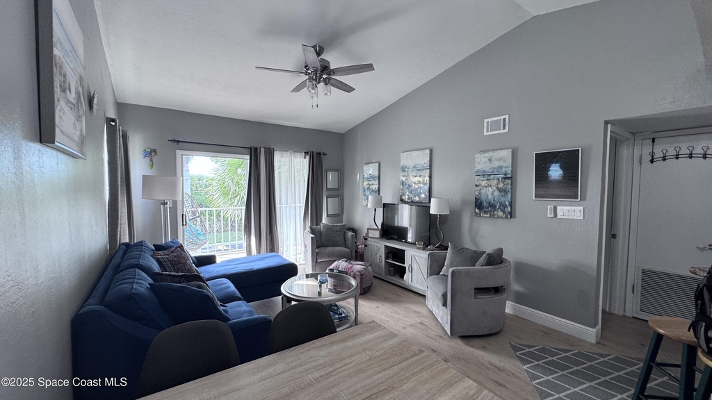 1841 Island Club Drive - Photo 3