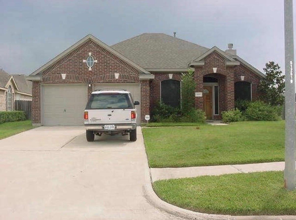 15119 Wimberly Park Drive - Photo 0