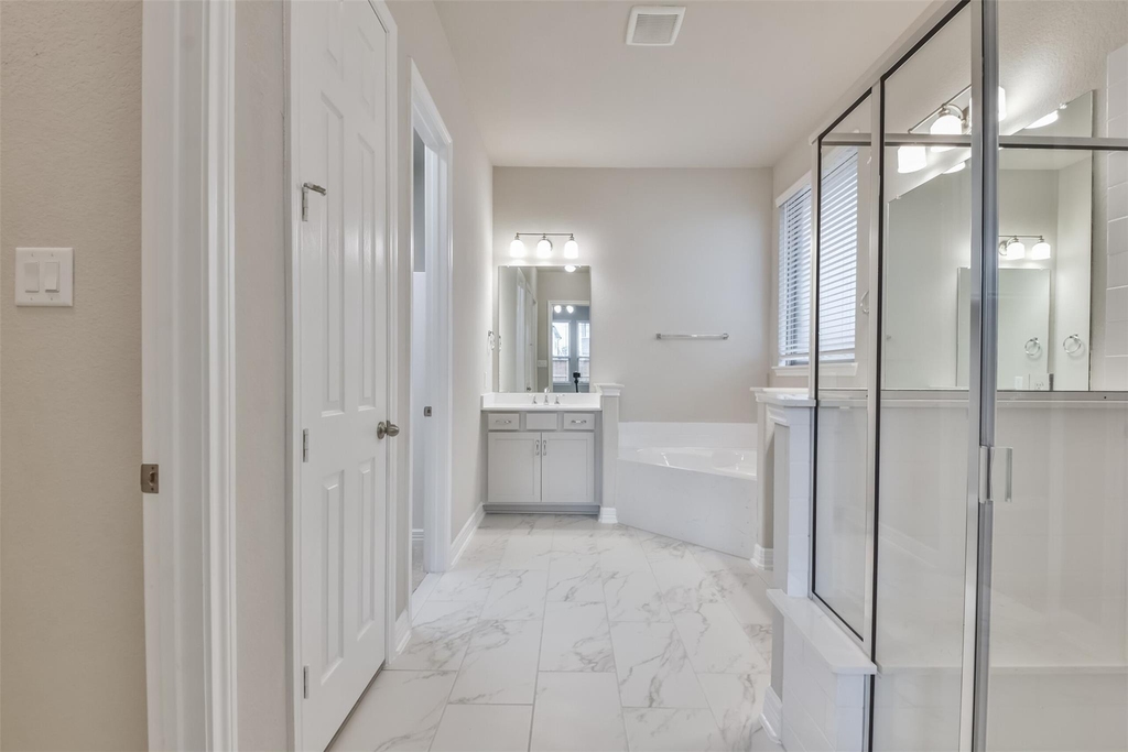 27124 Regal Scott Drive - Photo 25