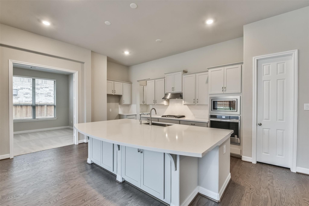 27124 Regal Scott Drive - Photo 7