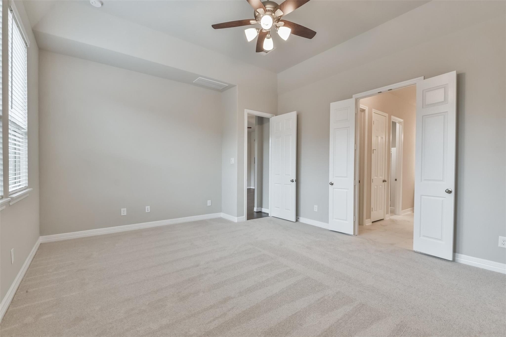 27124 Regal Scott Drive - Photo 24