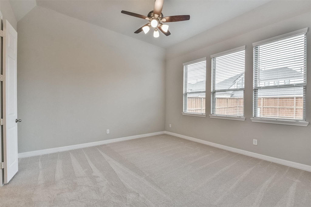 27124 Regal Scott Drive - Photo 23