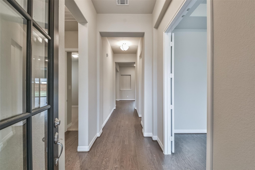 27124 Regal Scott Drive - Photo 3