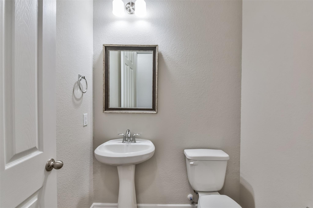 27124 Regal Scott Drive - Photo 18