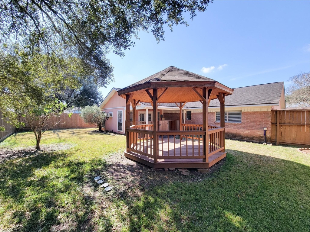 412 Land Grant Drive - Photo 1