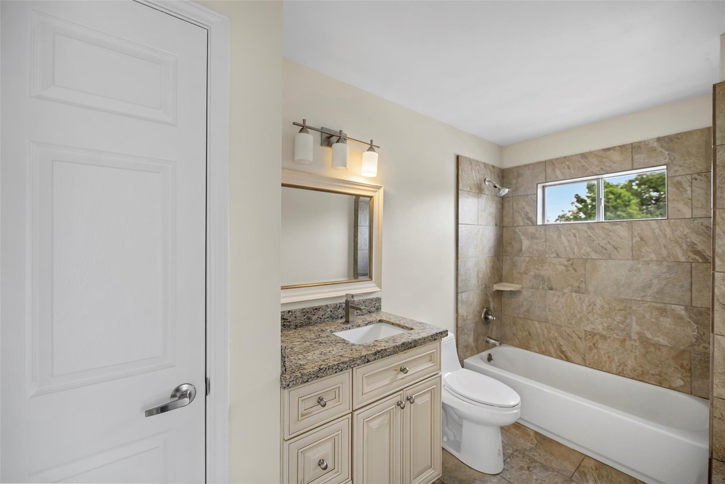 6918 Irvington Boulevard - Photo 6
