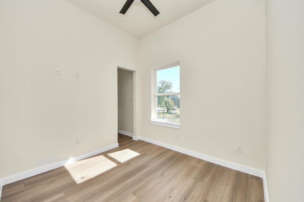 8025 Peachtree Street - Photo 29