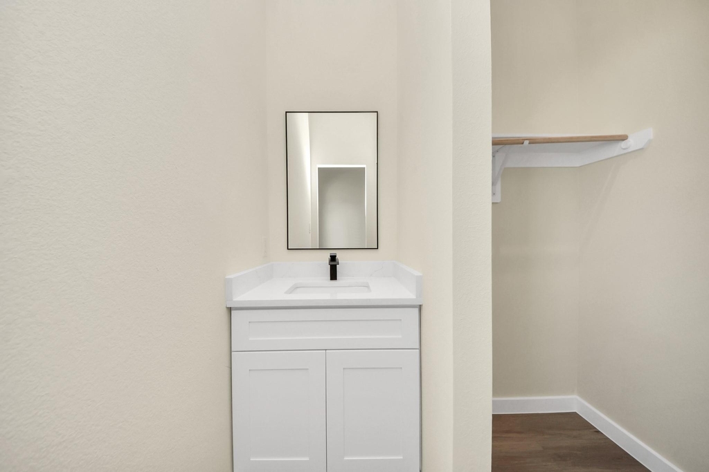 8025 Peachtree Street - Photo 23