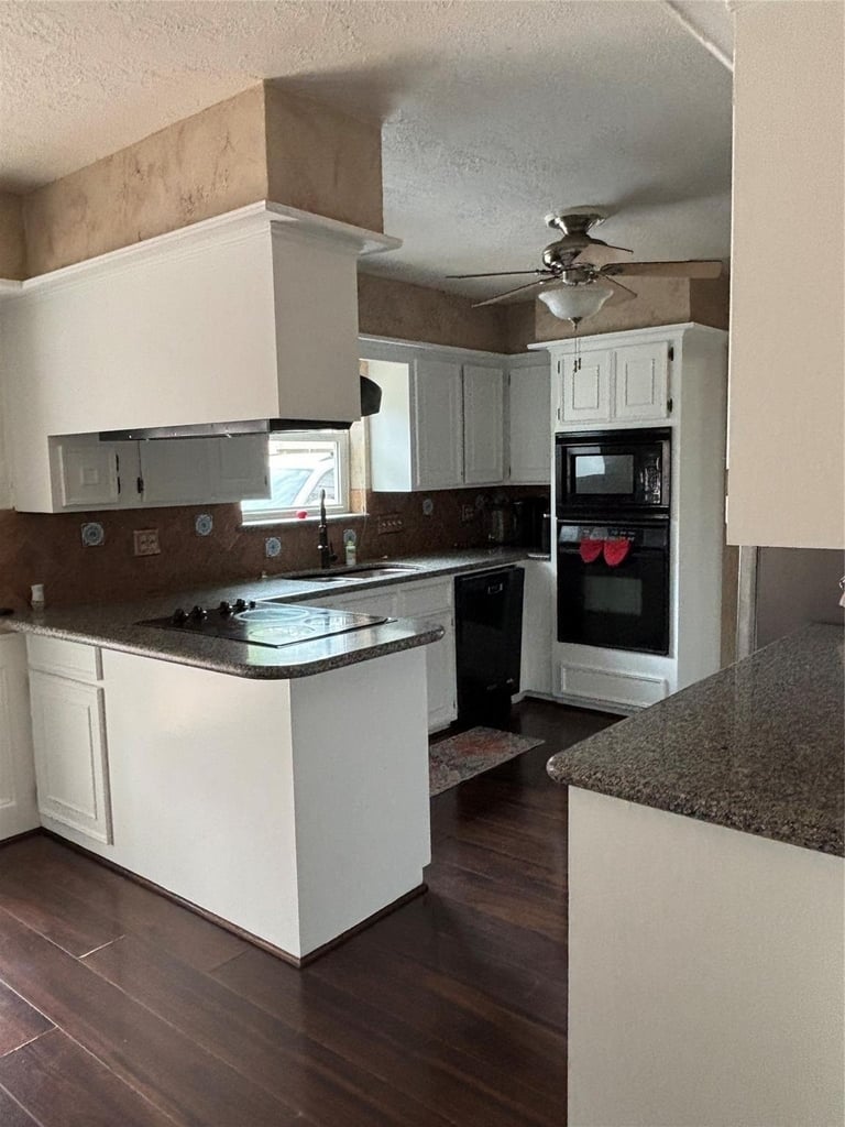12115 Fawnview Drive - Photo 4