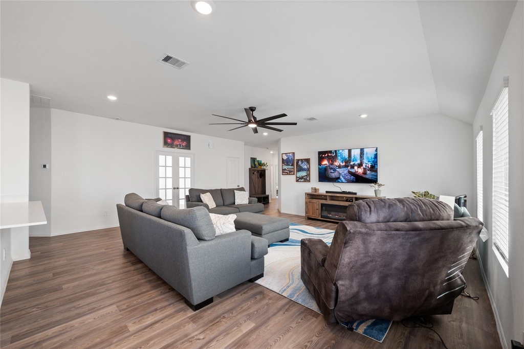 237 Augustine Way - Photo 8