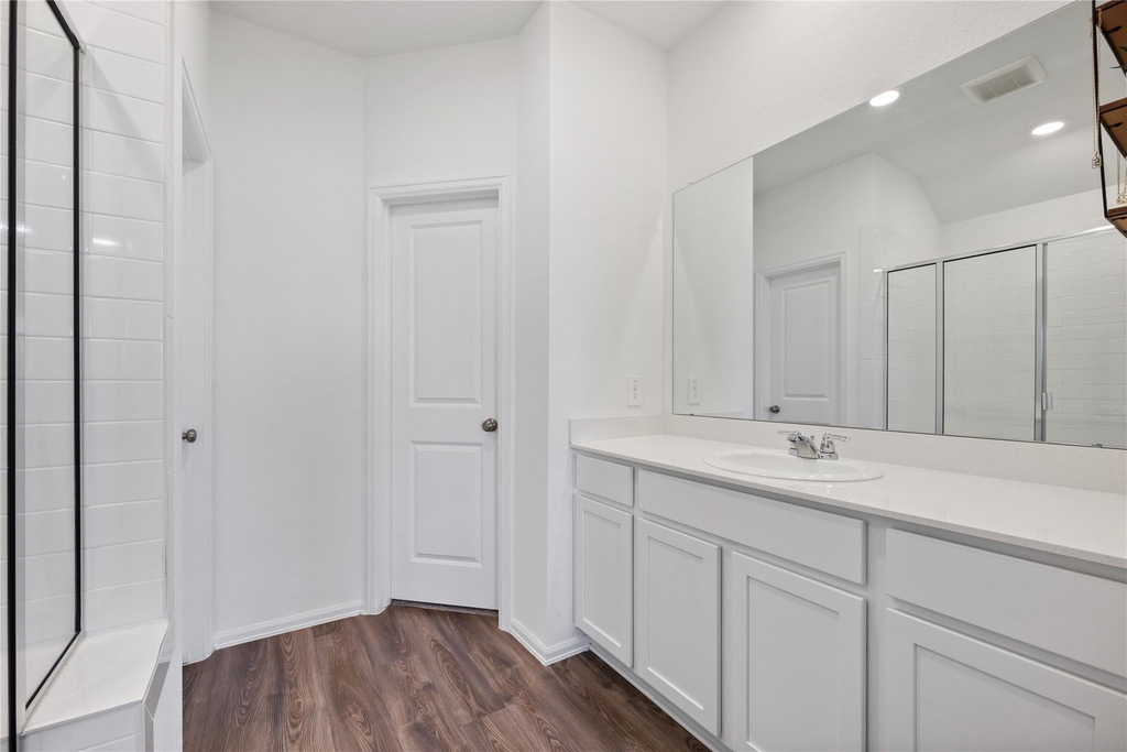 237 Augustine Way - Photo 18