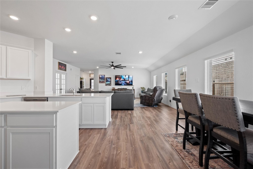 237 Augustine Way - Photo 13