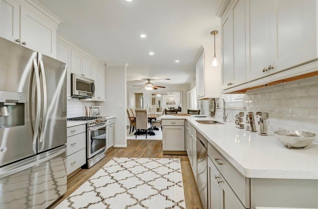 5403 Carew Street - Photo 9