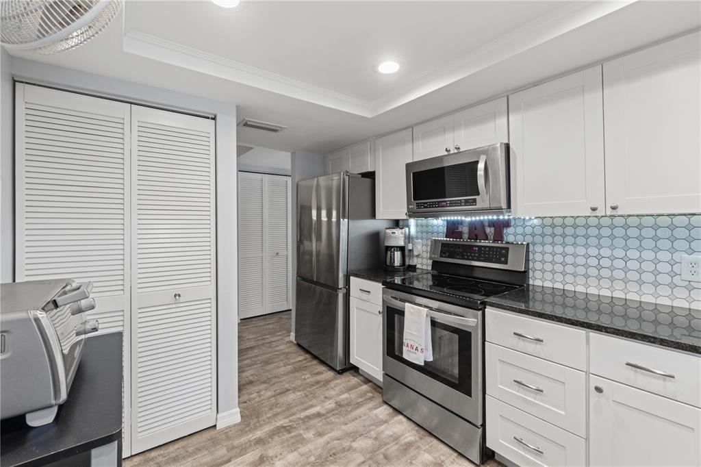 300 S Florida Avenue - Photo 21