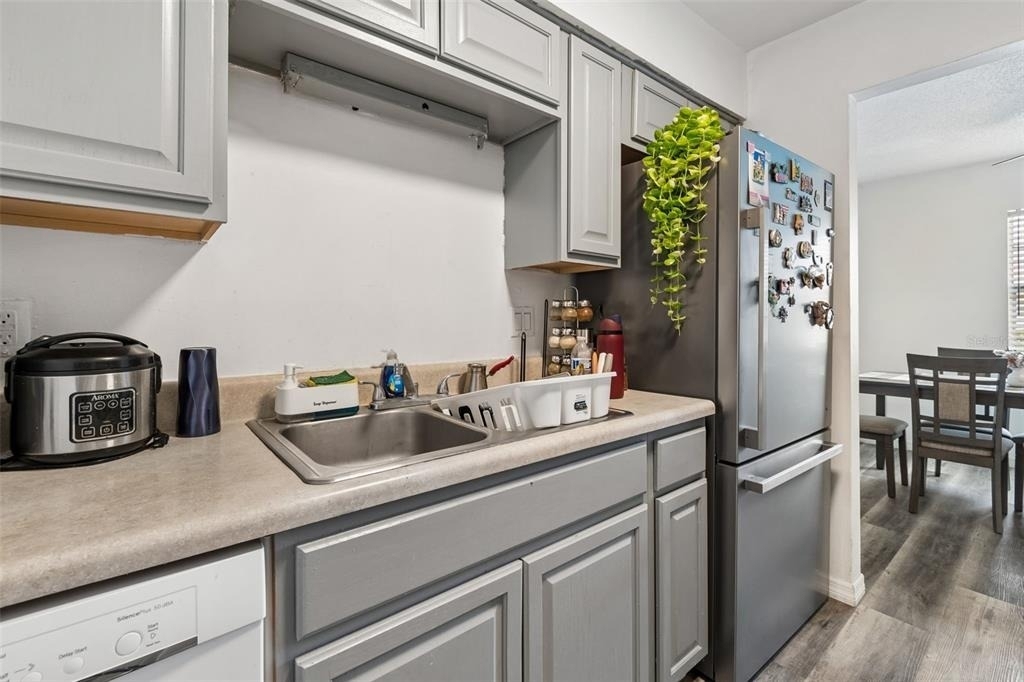 7210 N Manhattan Avenue - Photo 4