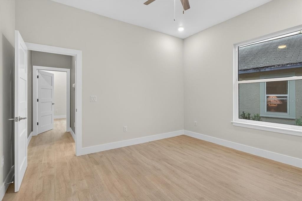 207 Athens Street - Photo 50