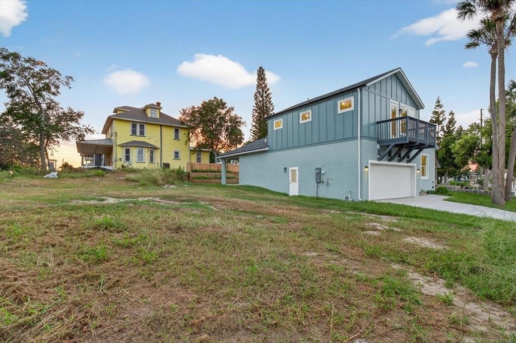 207 Athens Street - Photo 73